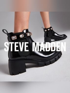 Steve Madden Black Jewel-Embellished Chelsea Boot Size 10